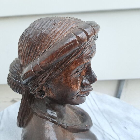 Filipina Statue -Igorot Peoples - Picture 8 of 11